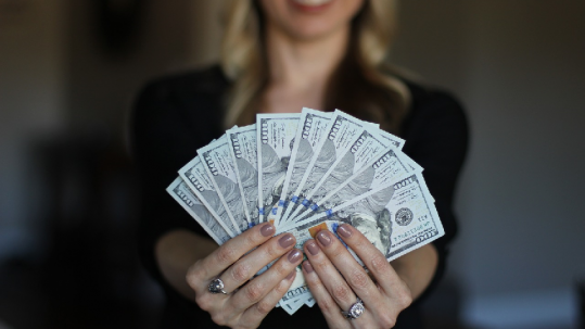 Social media income