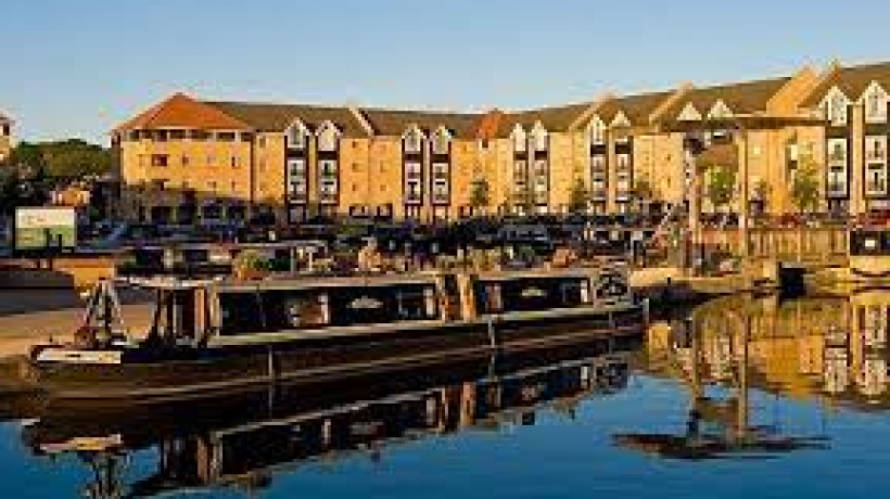 Should investors consider Hemel Hempstead?