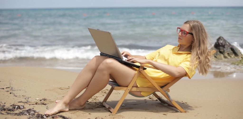 How do I become a digital nomad and work remotely?